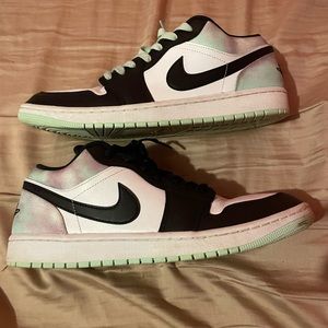 Jordan 1 Low